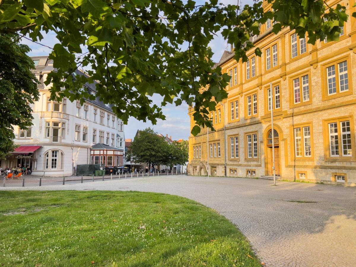 Home By Doni I Apartment An Der Kunsthalle I Parkplatz & Balkon Bielefeld Exterior foto